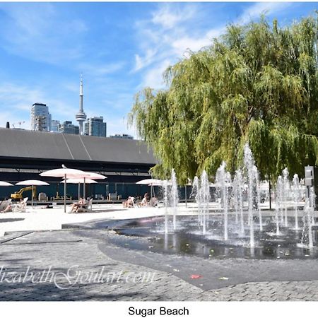 Three-Bedroom Condo With Free Parking Nearby Cn Tower With Lake View Toronto Buitenkant foto